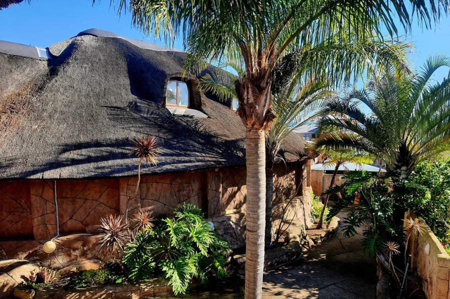 3 Bedroom Property for Sale in Menkenkop Western Cape